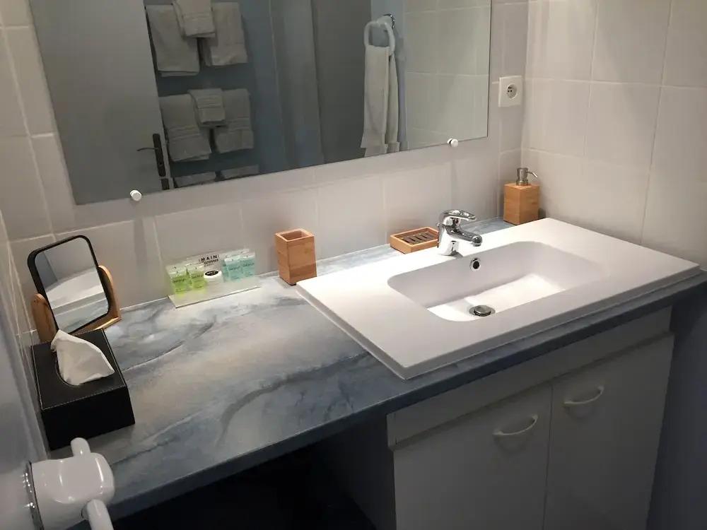 hotel image 16