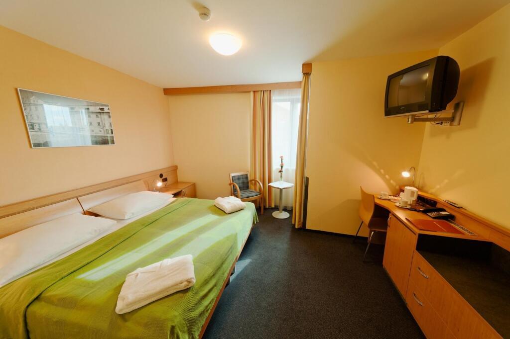 hotel image 12