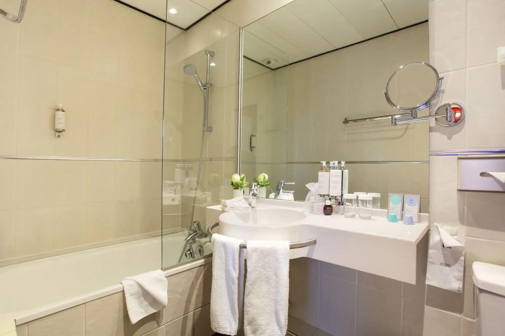 hotel image 10