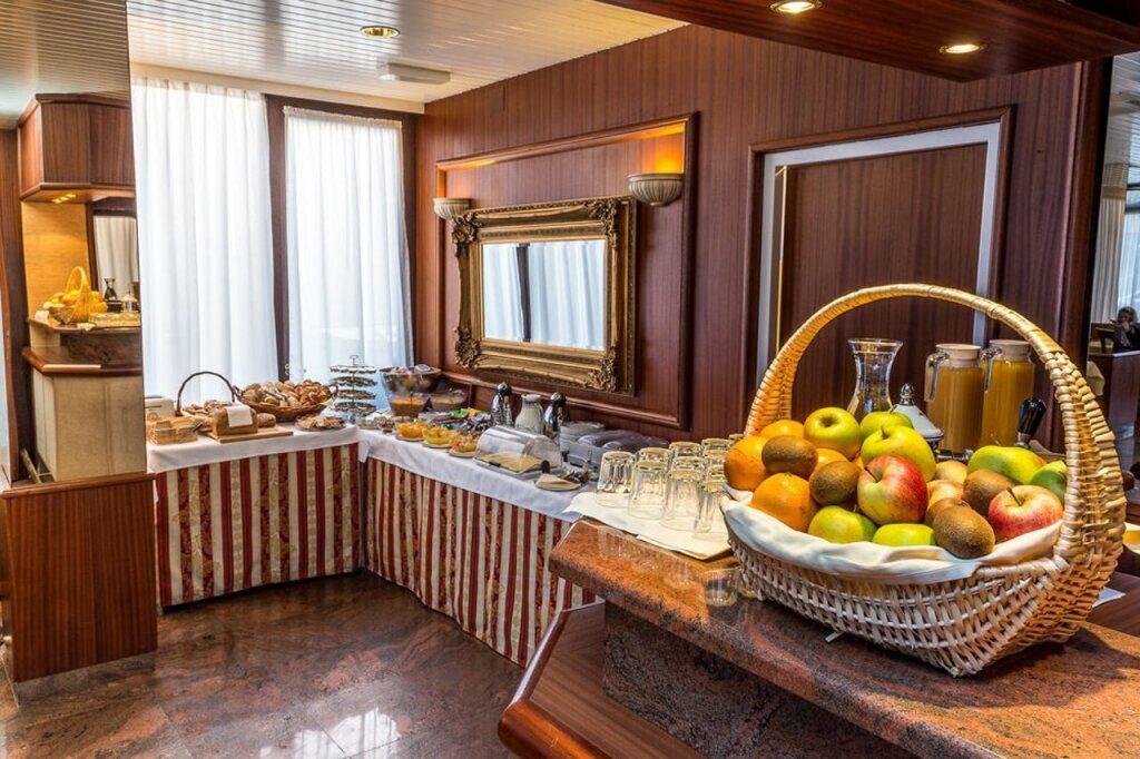 hotel image 14