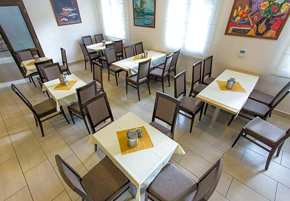 hotel image 28