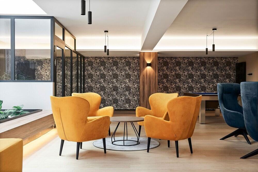 hotel image 10