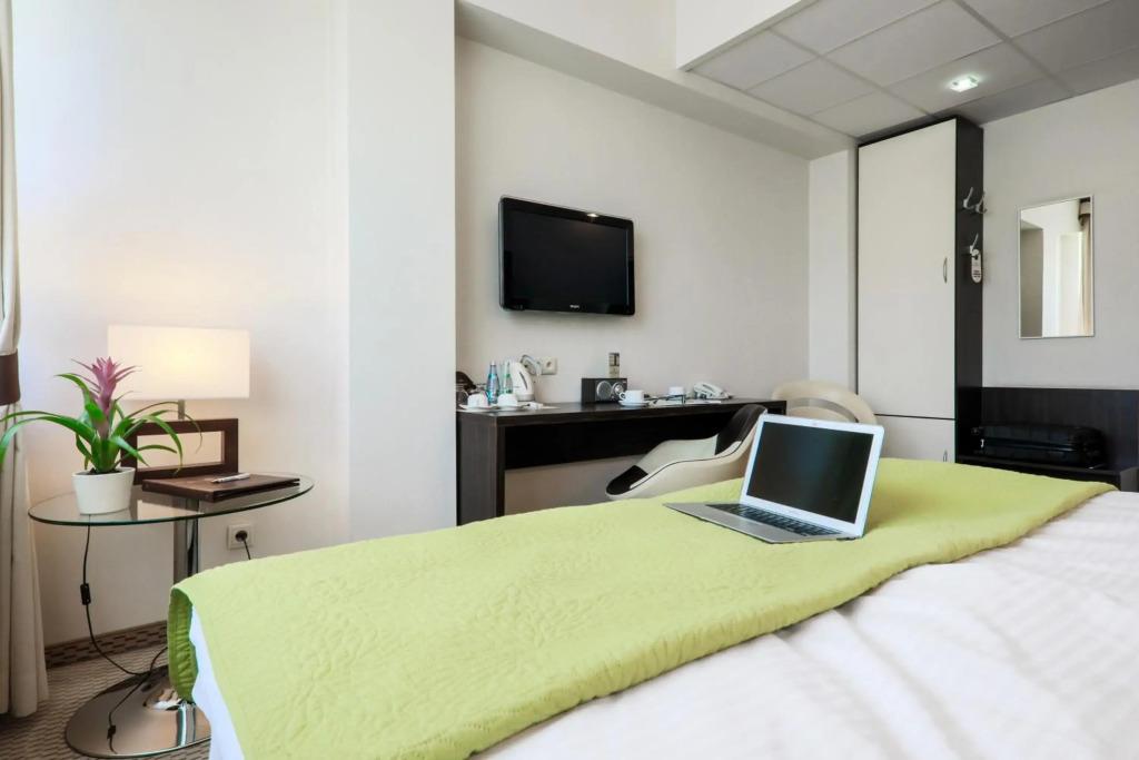 hotel image 48
