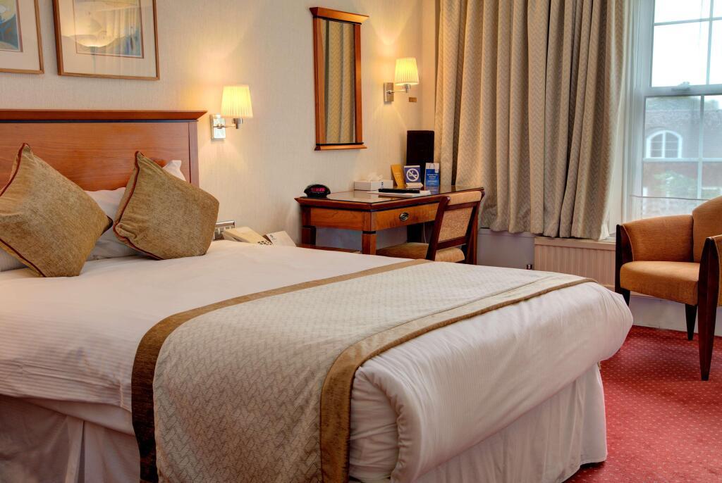 hotel image 12
