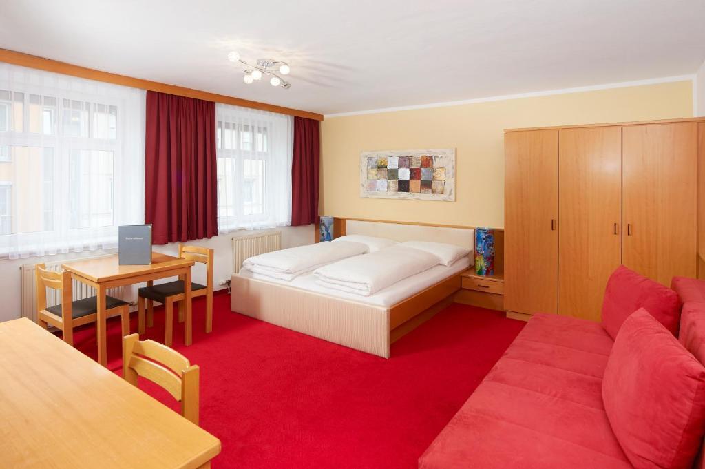 hotel image 12