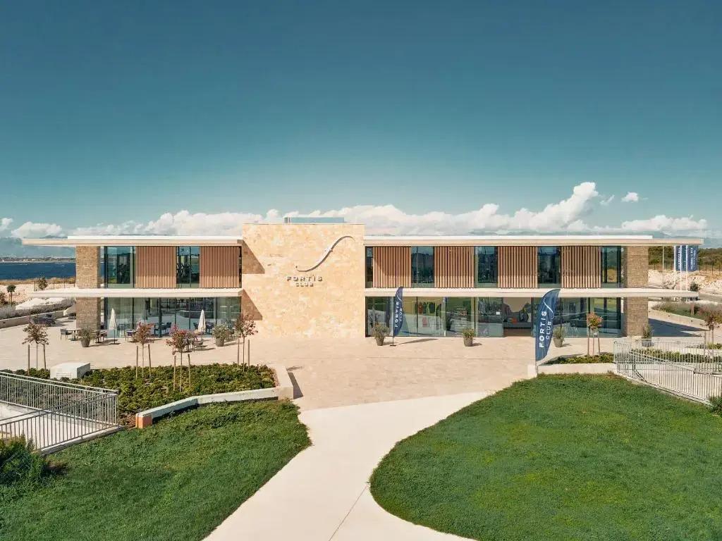 hotel image 9