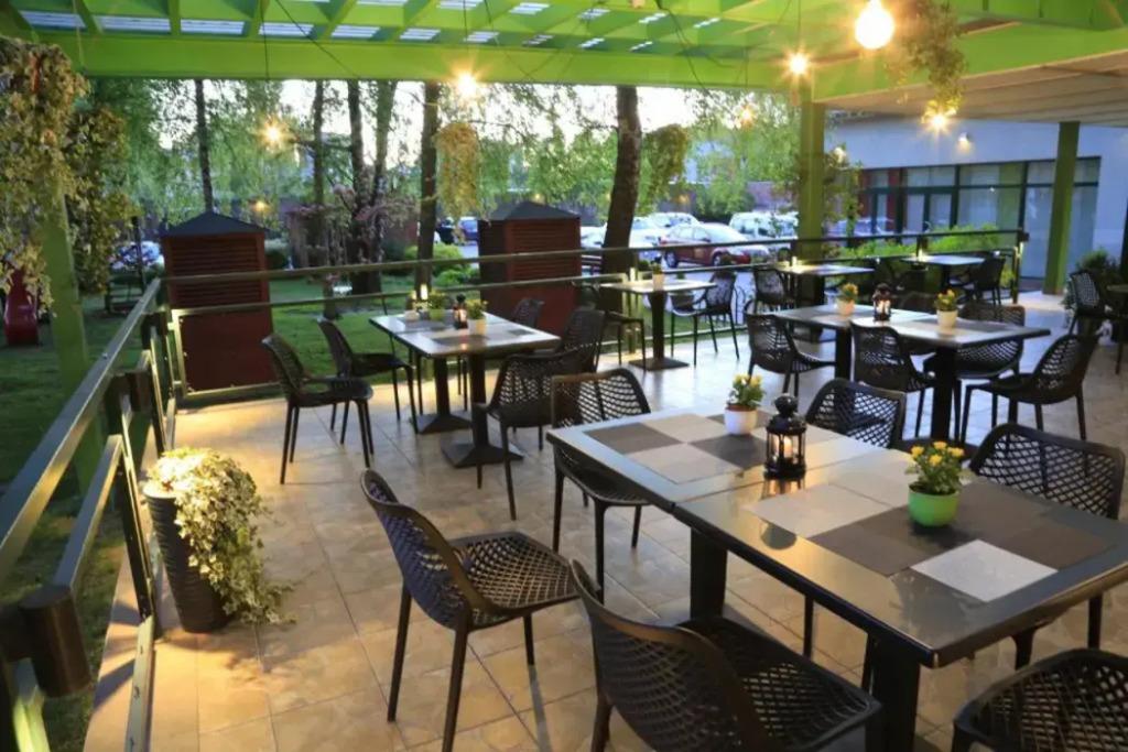 hotel image 35