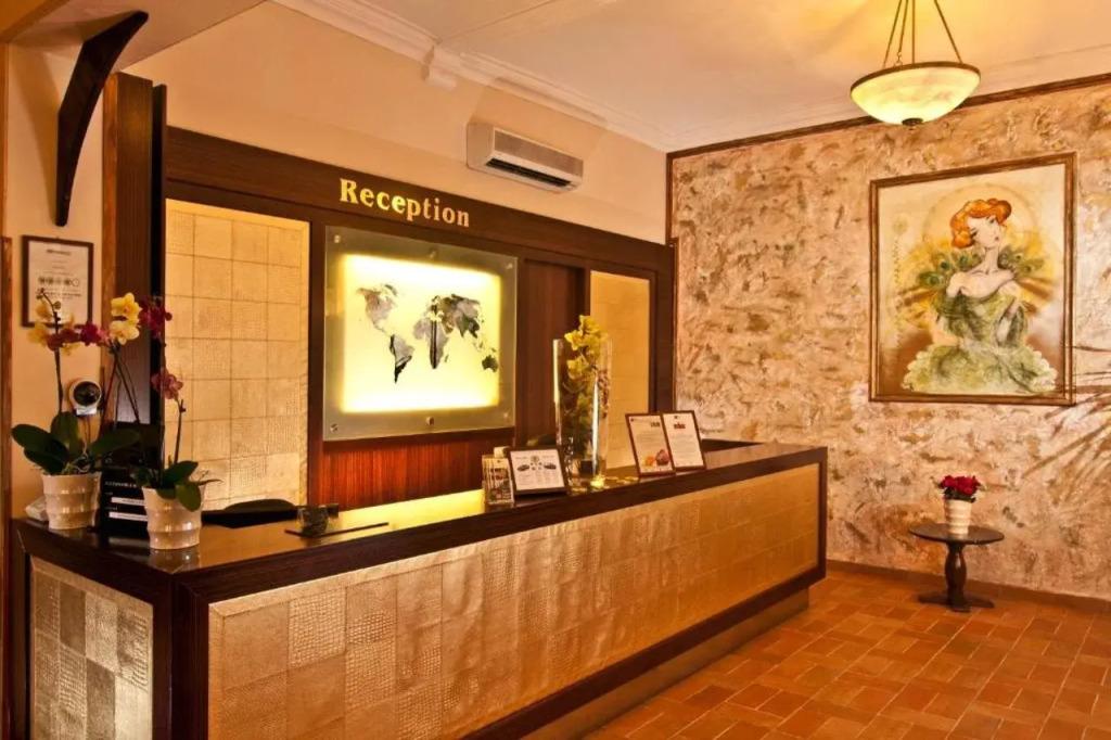 hotel image 16