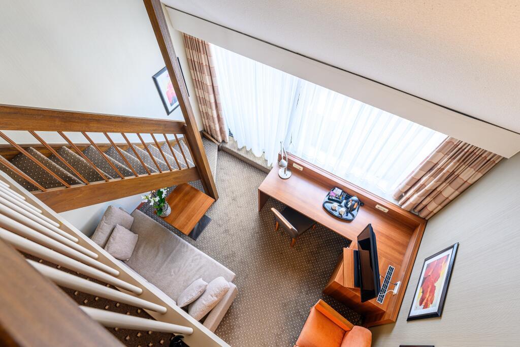 hotel image 16
