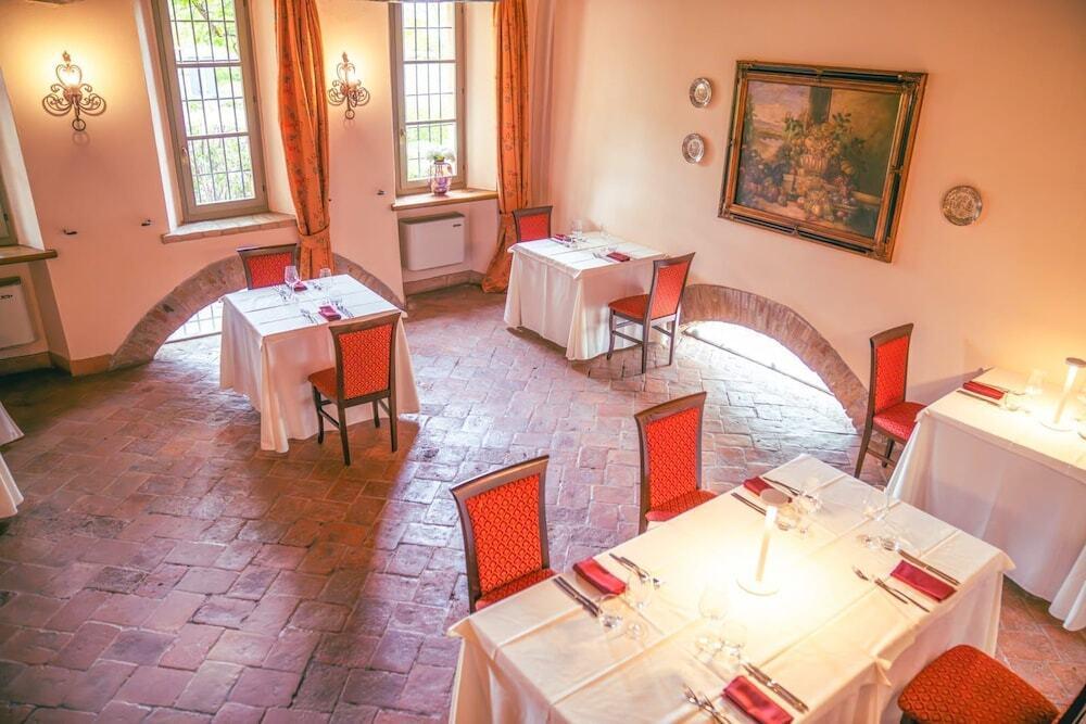 hotel image 16
