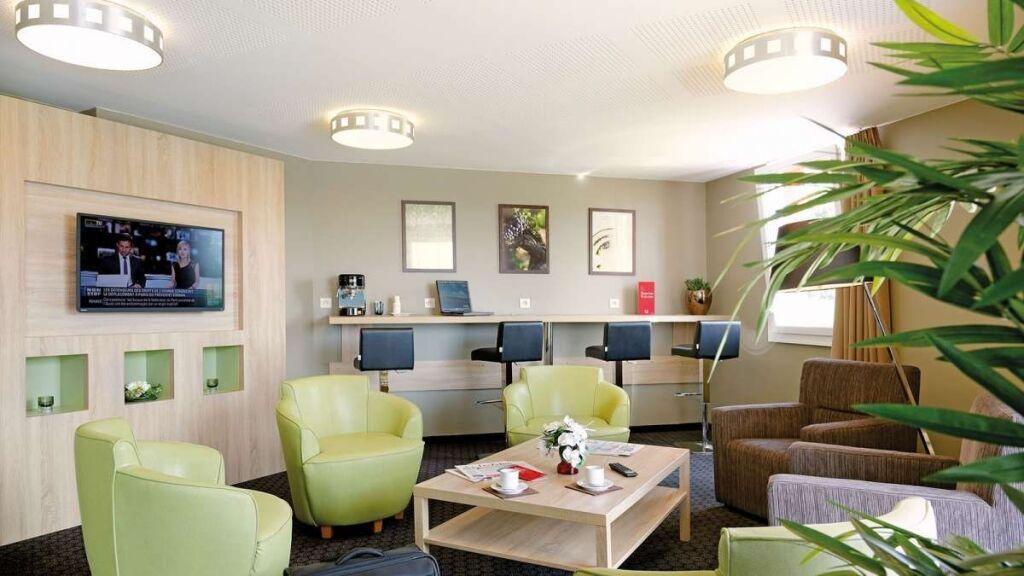 hotel image 13