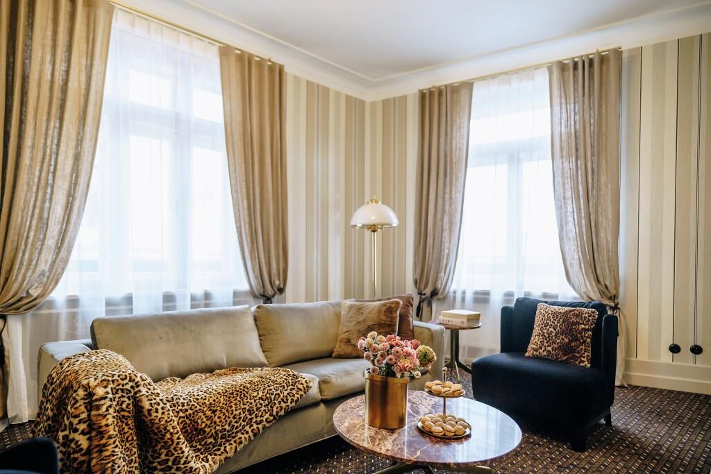 hotel image 10