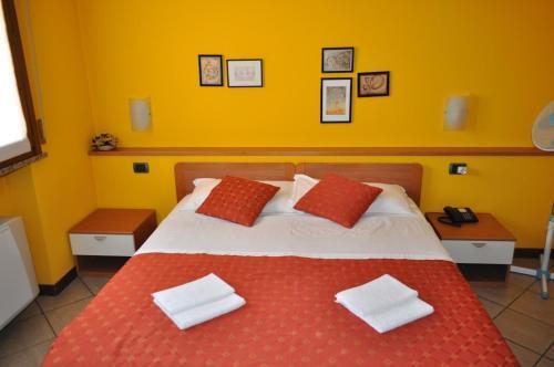 hotel image 10