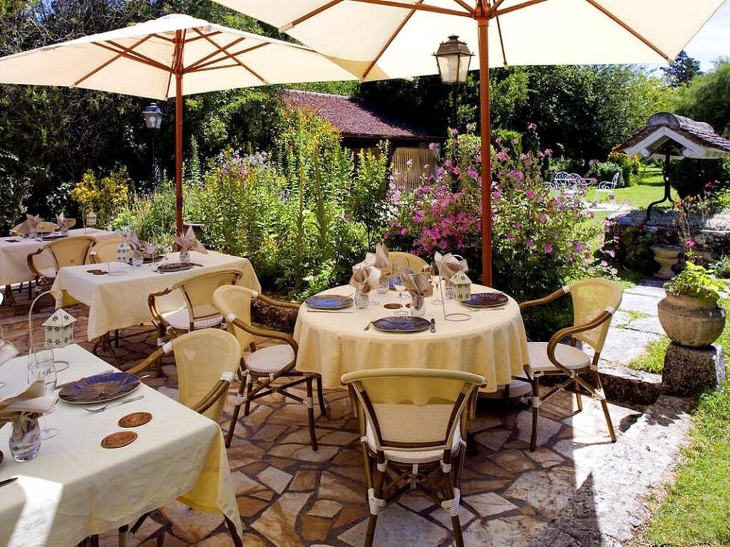 hotel image 12