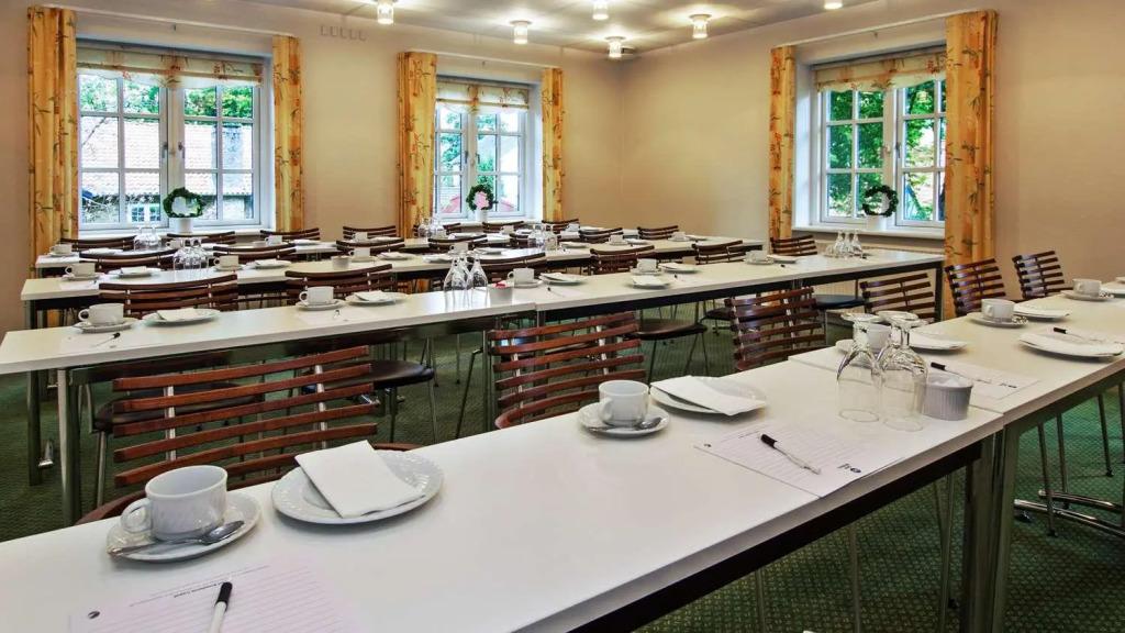 hotel image 13