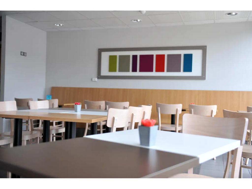 hotel image 9