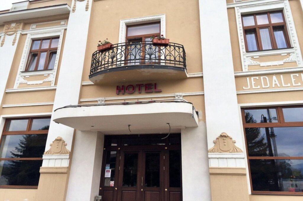 hotel image 10
