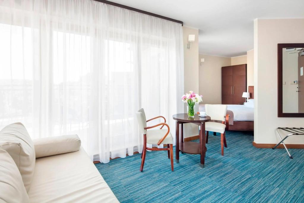 hotel image 7