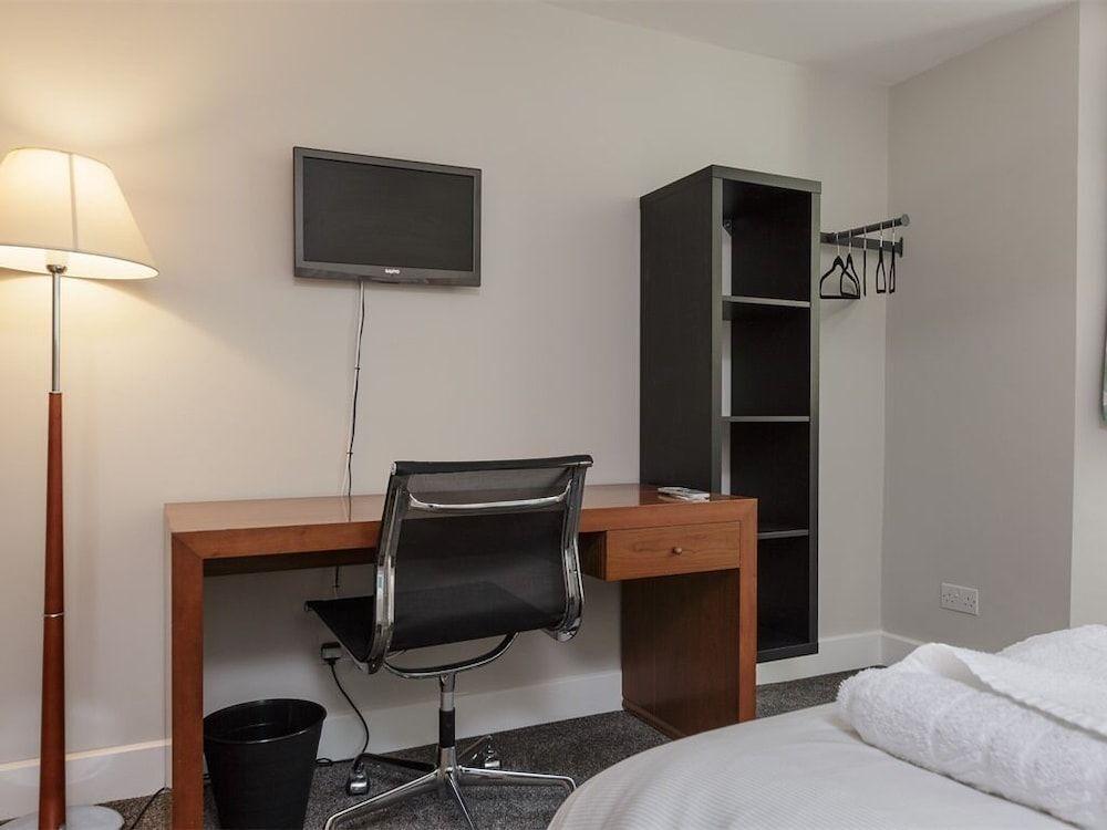 hotel image 16