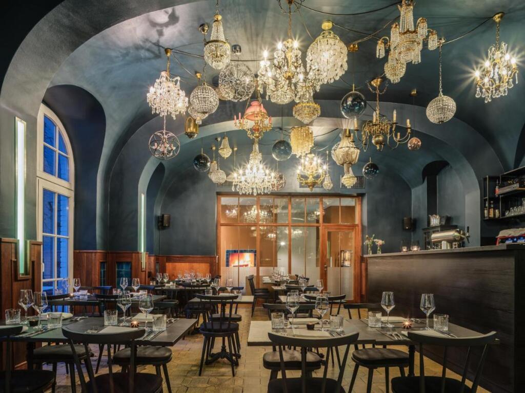 hotel image 7
