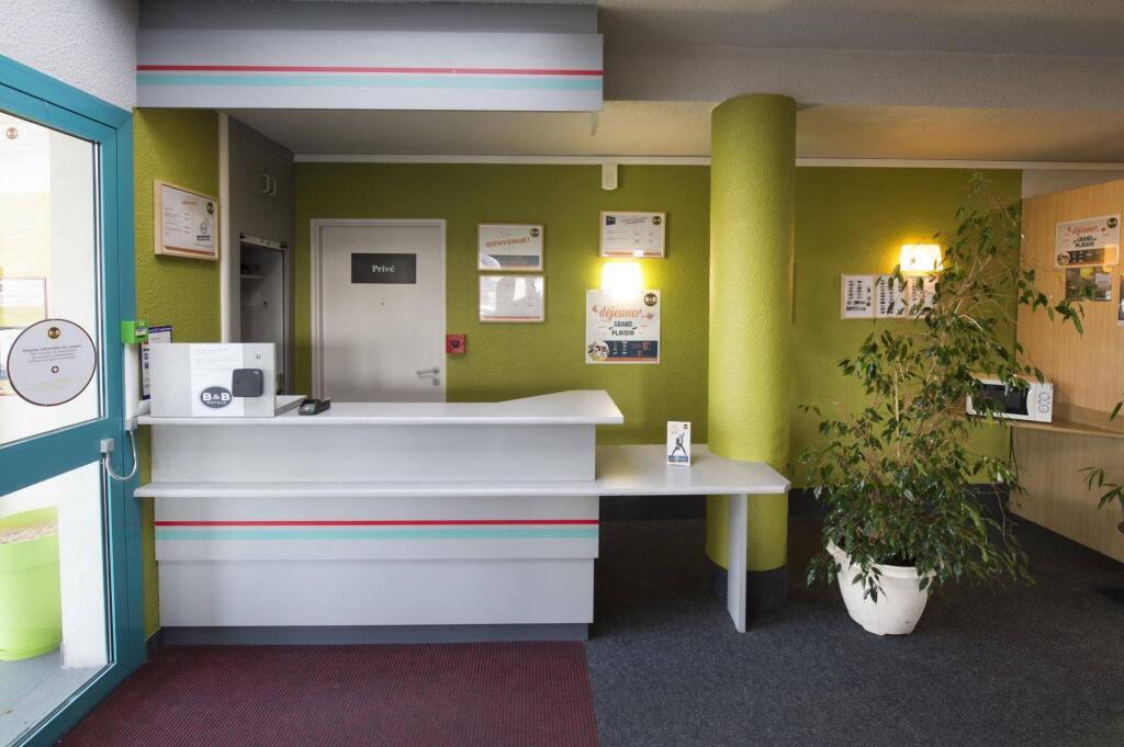 hotel image 10