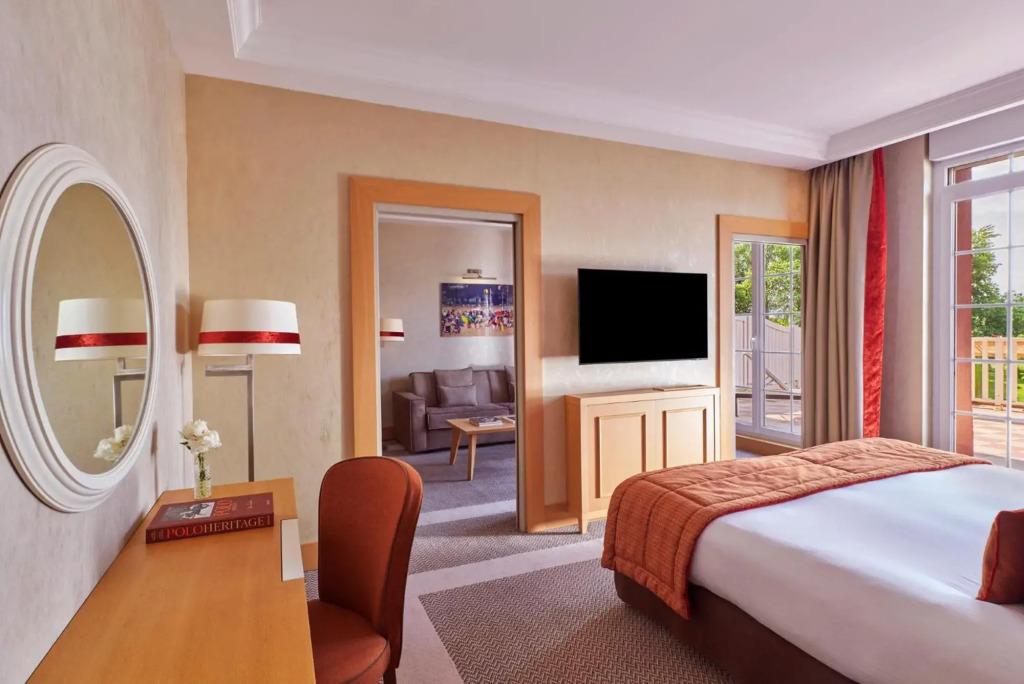hotel image 11