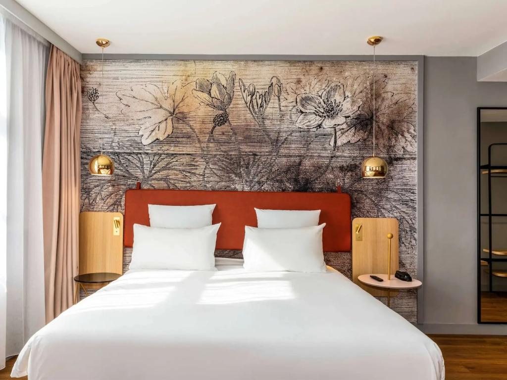 hotel image 13