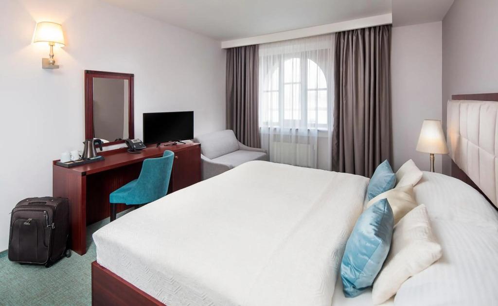 hotel image 16