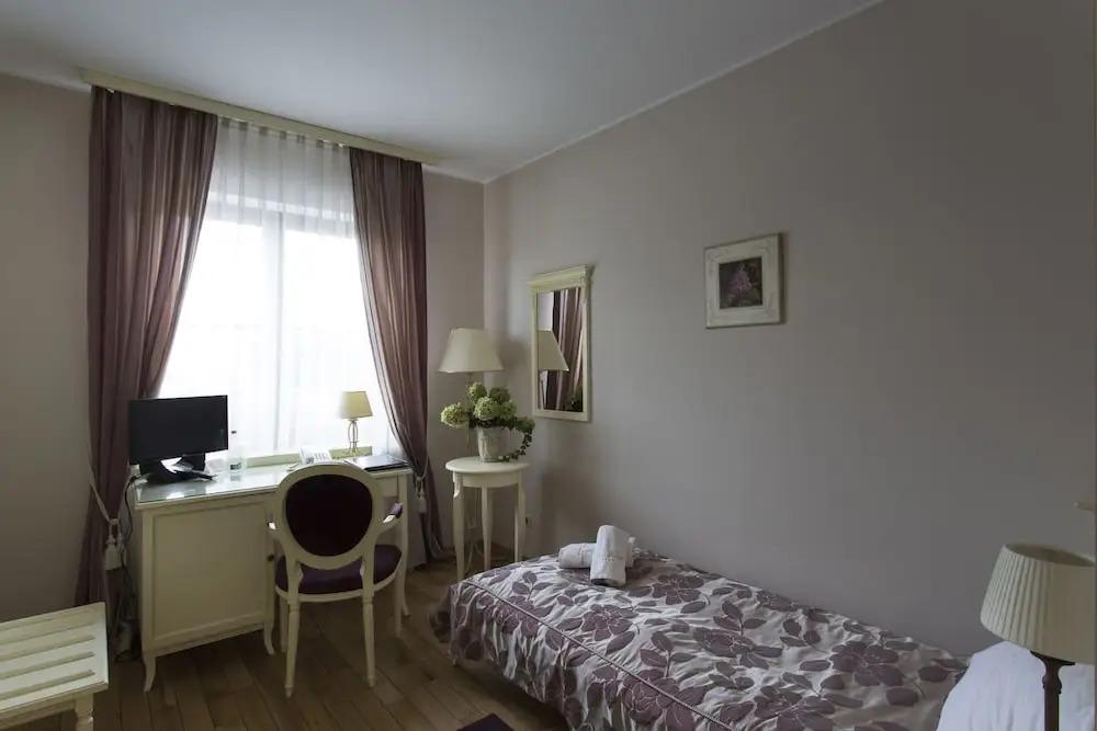 hotel