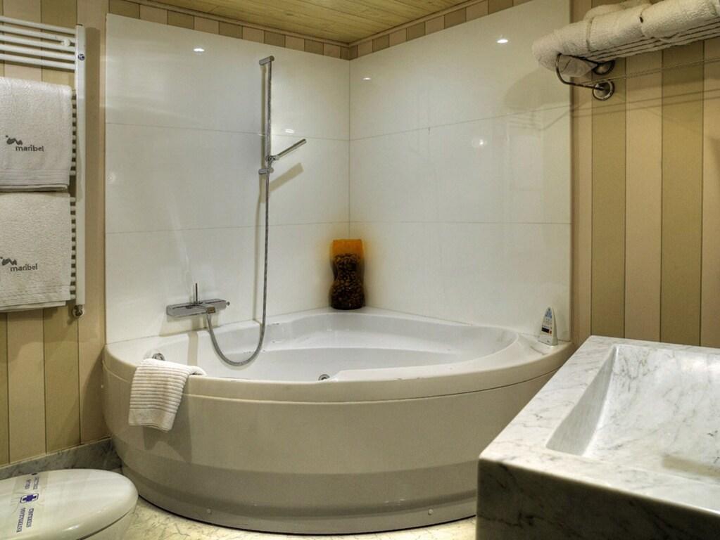 hotel image 12