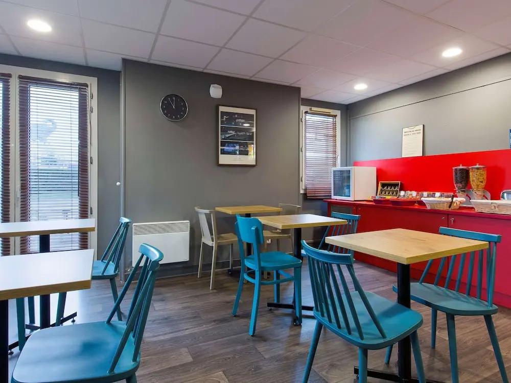 hotel image 8