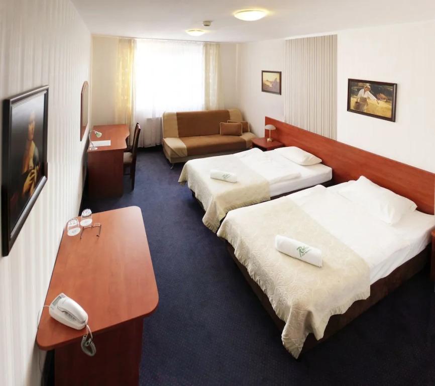 hotel image 10