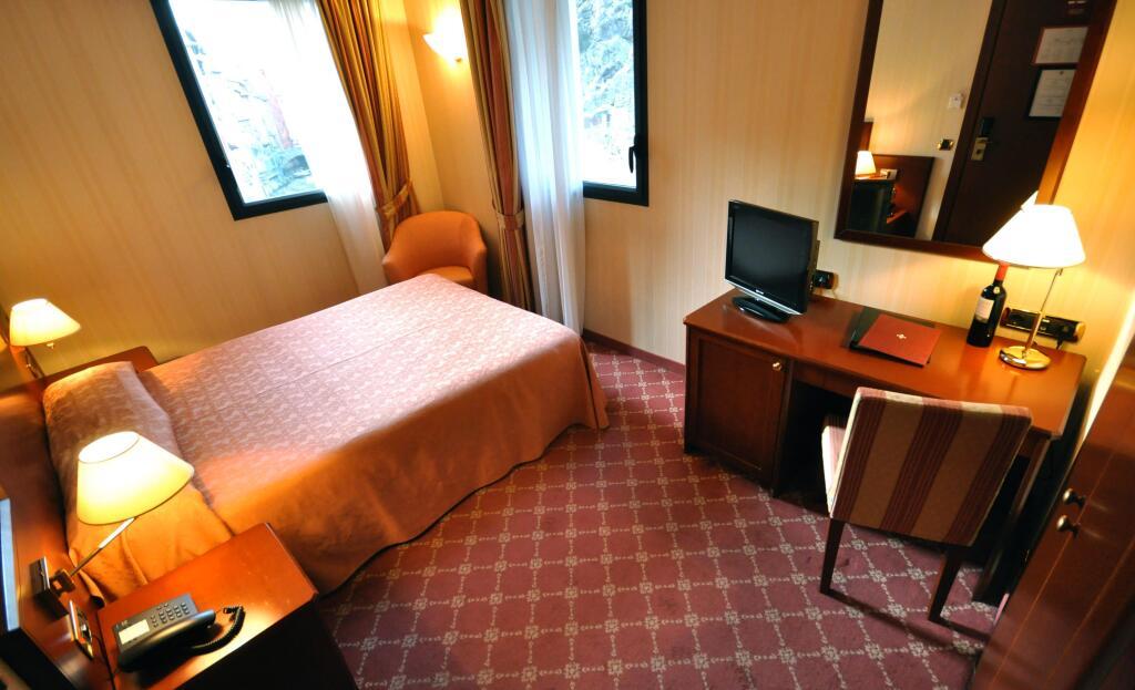 hotel image 7