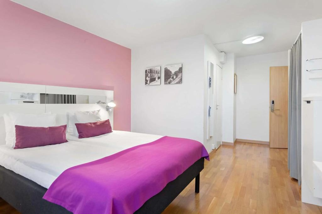 hotel image 13