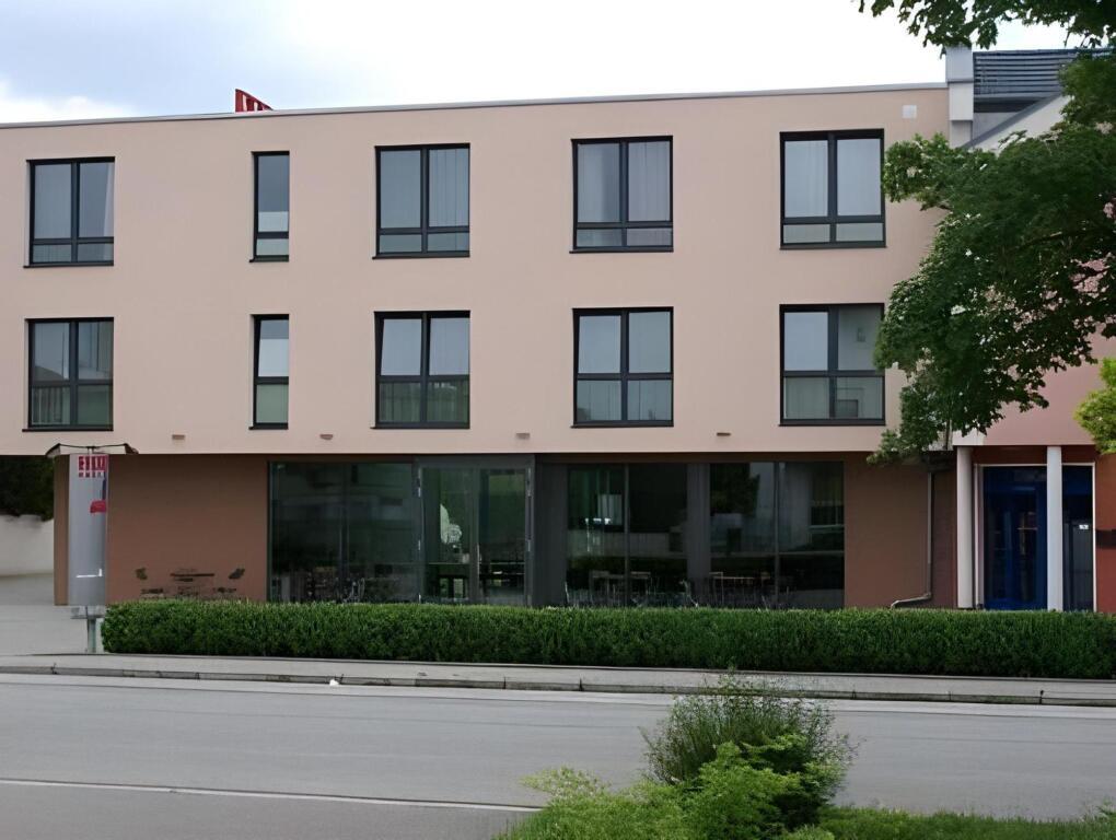 hotel image 10