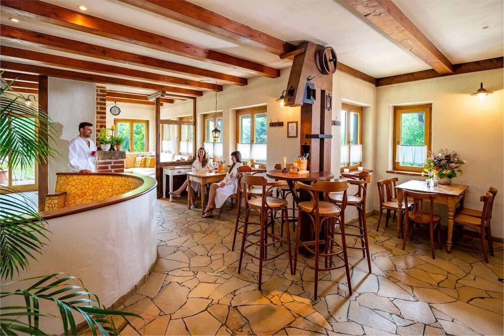 hotel image 8