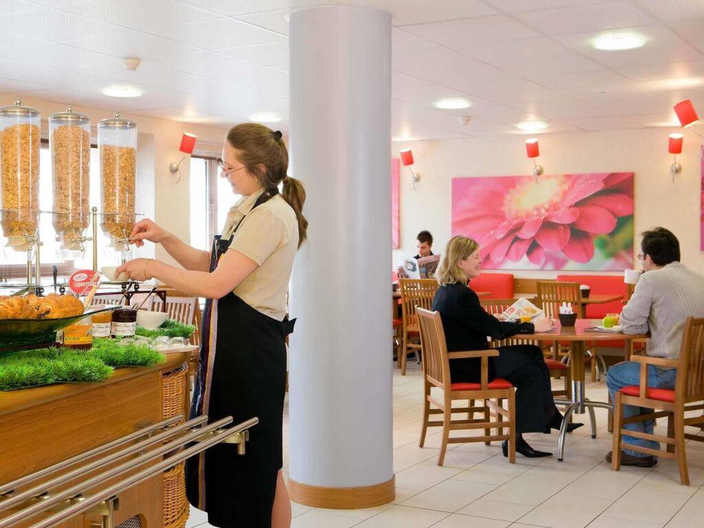 hotel image 39