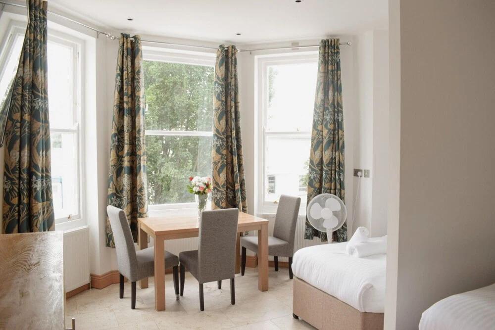 hotel image 10