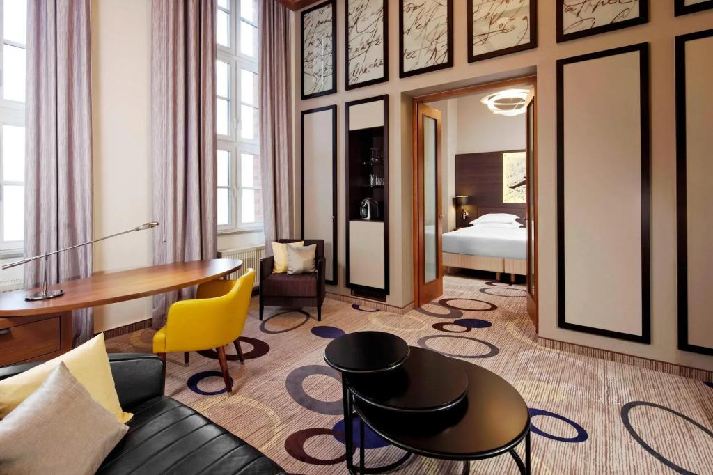 hotel image 11