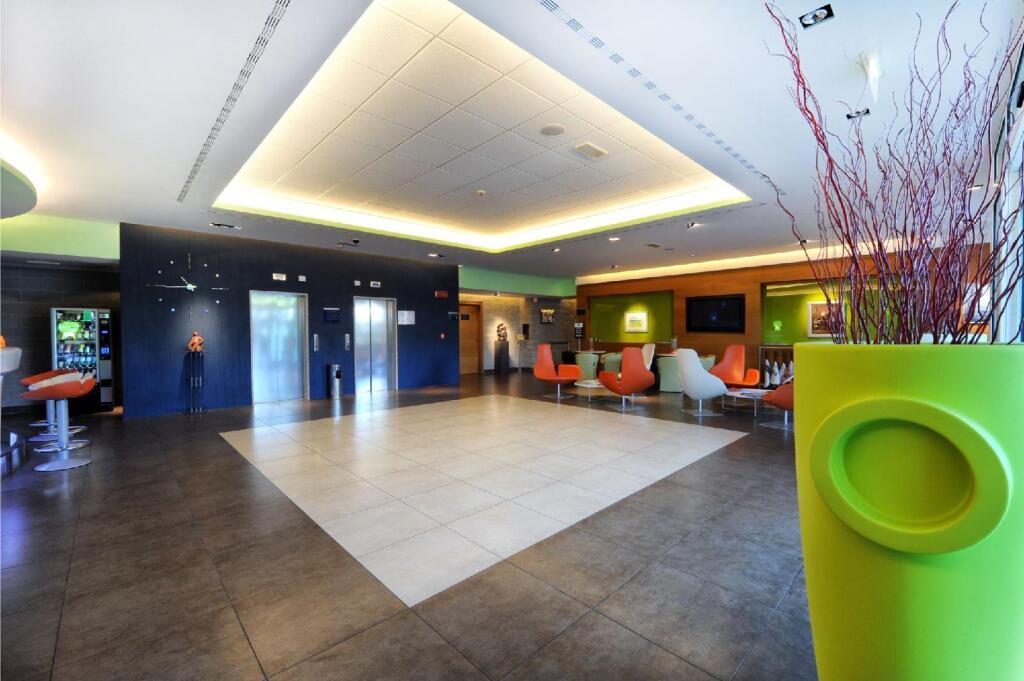 hotel image 11