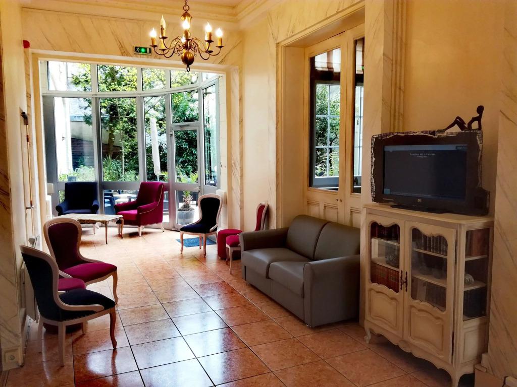 hotel