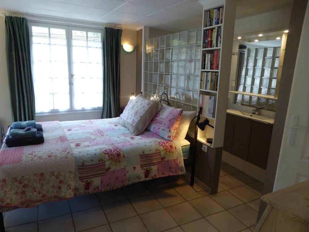 hotel image 8