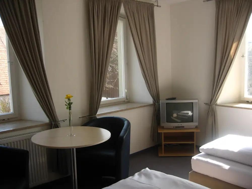 hotel image 10