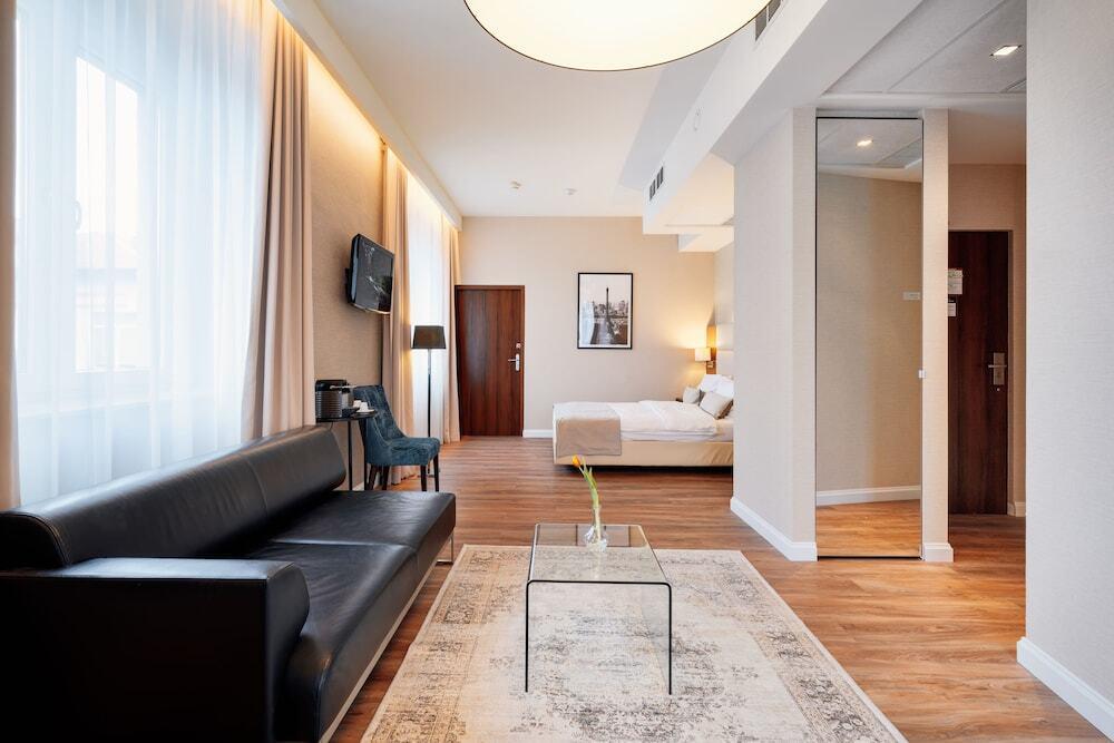 hotel image 11