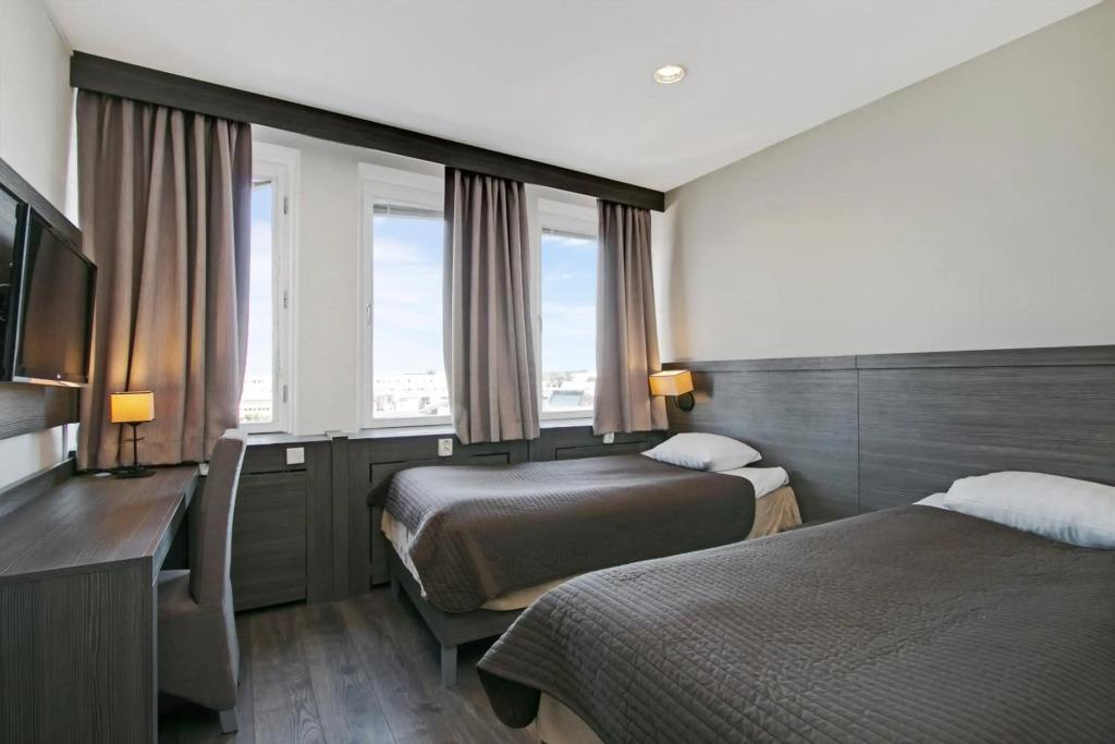 hotel image 13