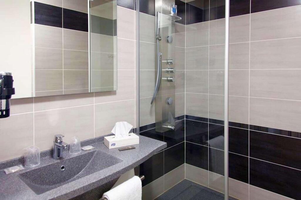hotel image 16