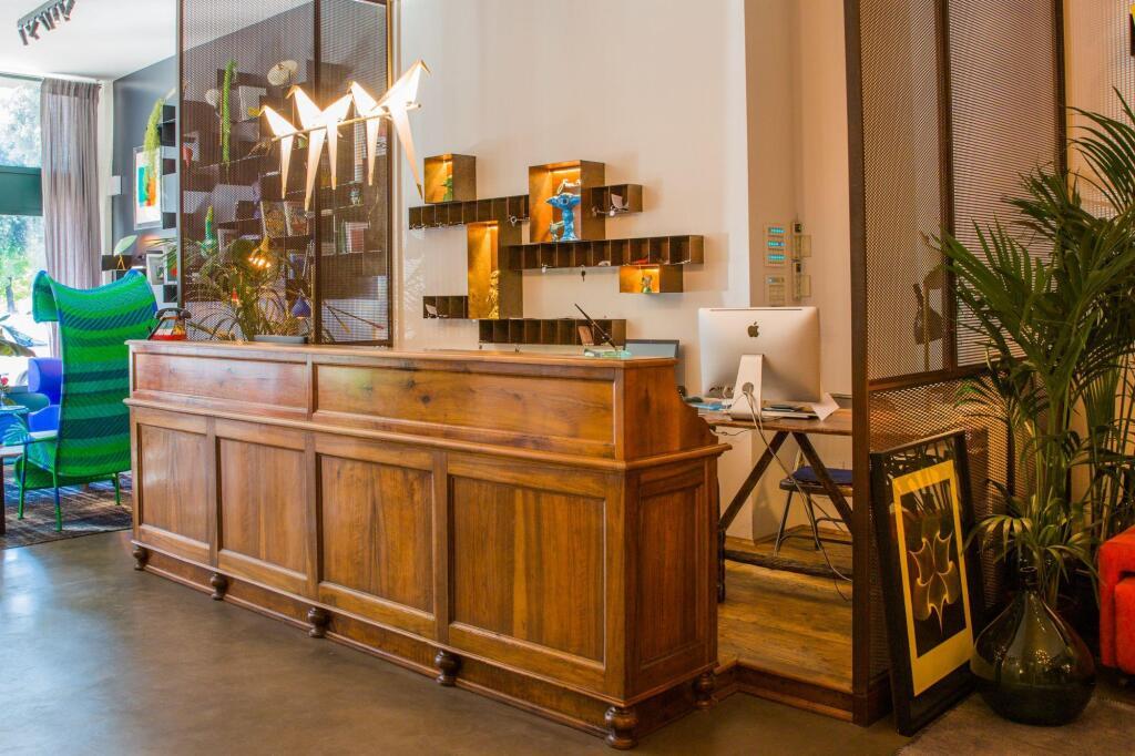 hotel image 13