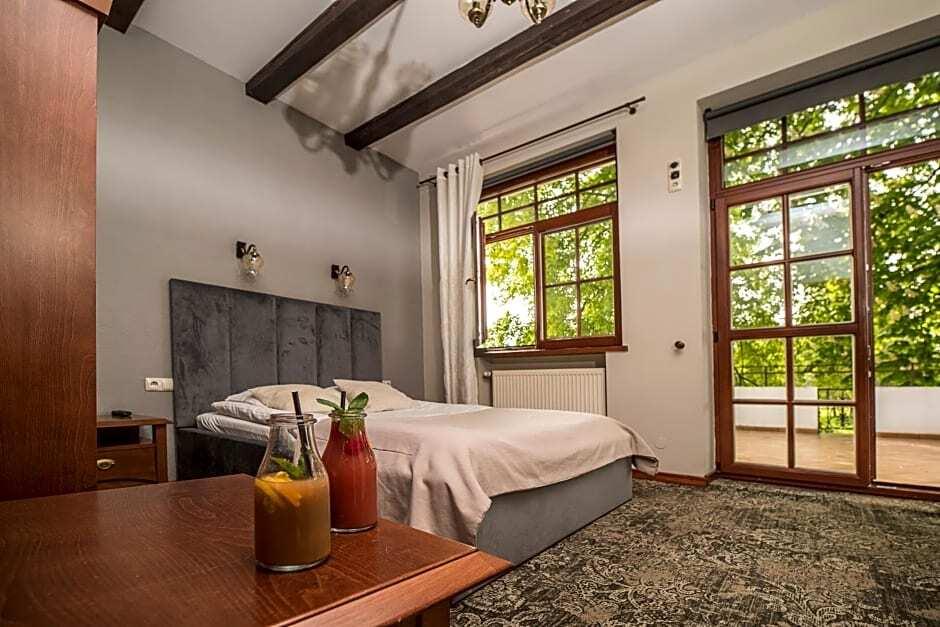 hotel image 13