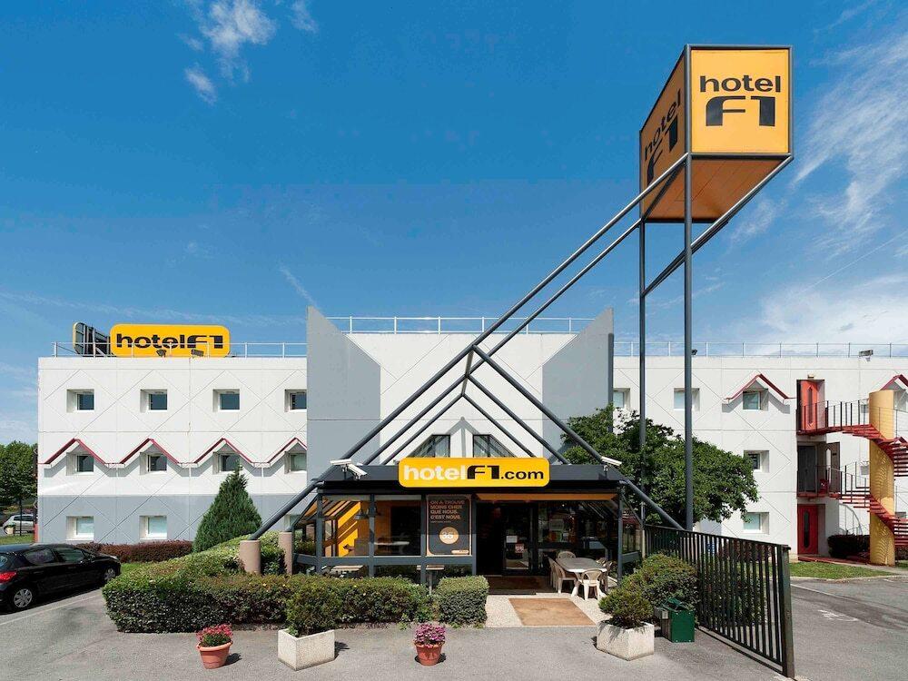 hotel image 9