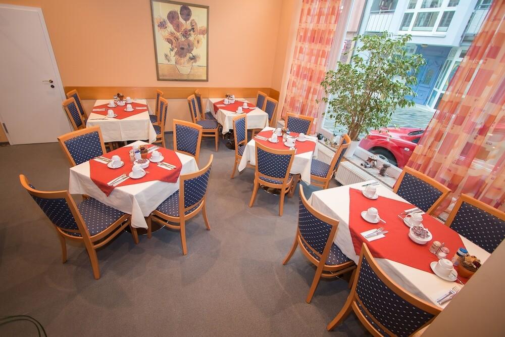 hotel image 13